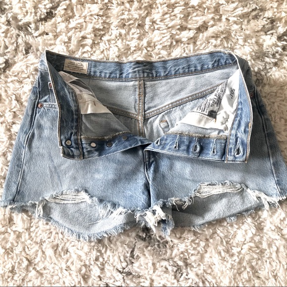 Levi’s 501 Original Women’s Shorts size 28 “Luxor Heat” - Picture 3 of 4